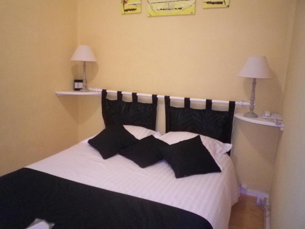 Hotel Ermitage Du Moulin Labotte Haybes Bilik gambar